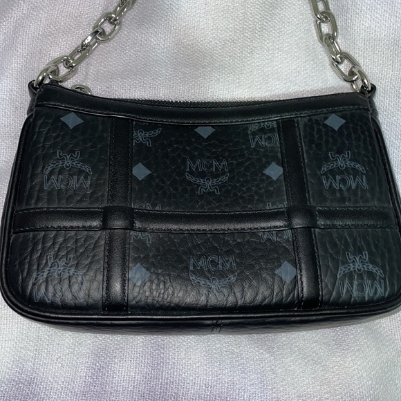 MCM Delmy Visetos Mini Logo Chain Shoulder Bag - Picture 2 of 7